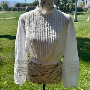 COACHELLA BOHO! Zara White Eyelet Lace Cropped Top Medium lightweight boho